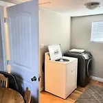 King And Queen Rooms -J&J Chilliwack