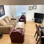 King And Queen Rooms -J&J Chilliwack