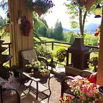 Healing Oasis Spa-B&B