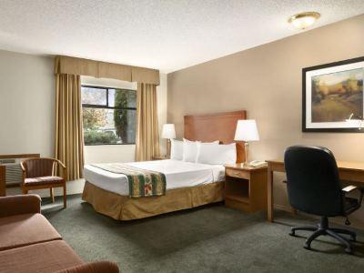 Travelodge By Wyndham Hotel Chilliwack