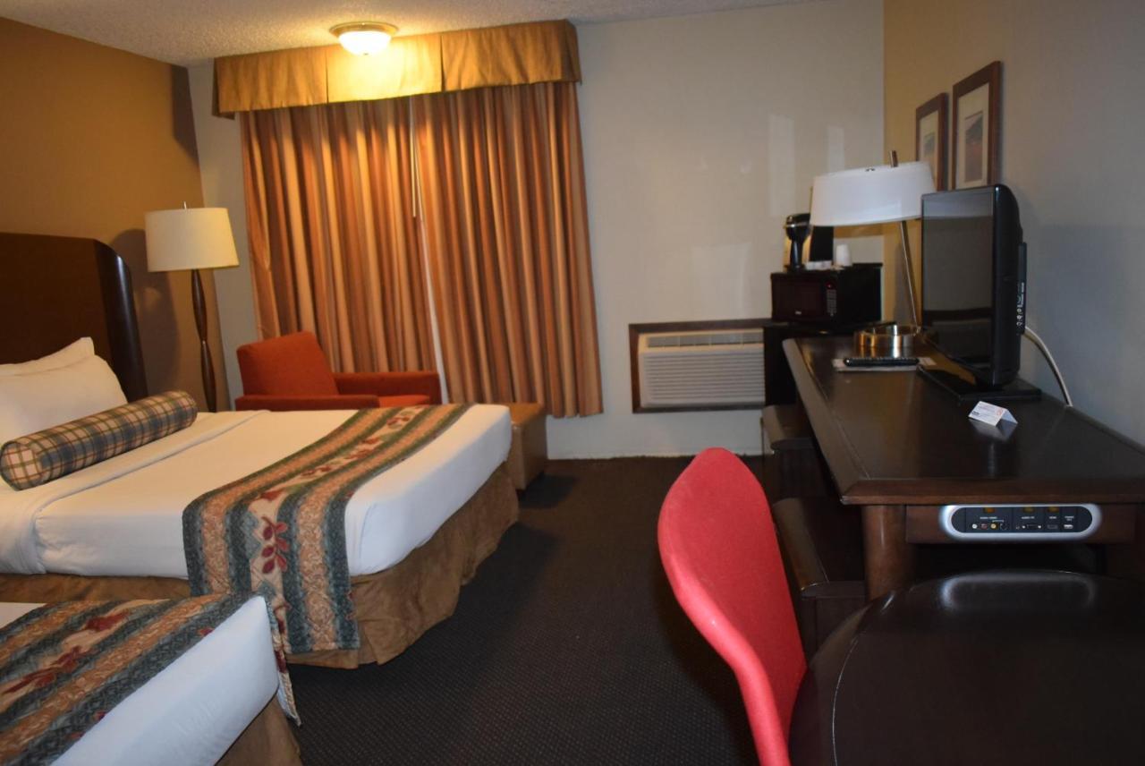Travelodge By Wyndham Hotel 2*
