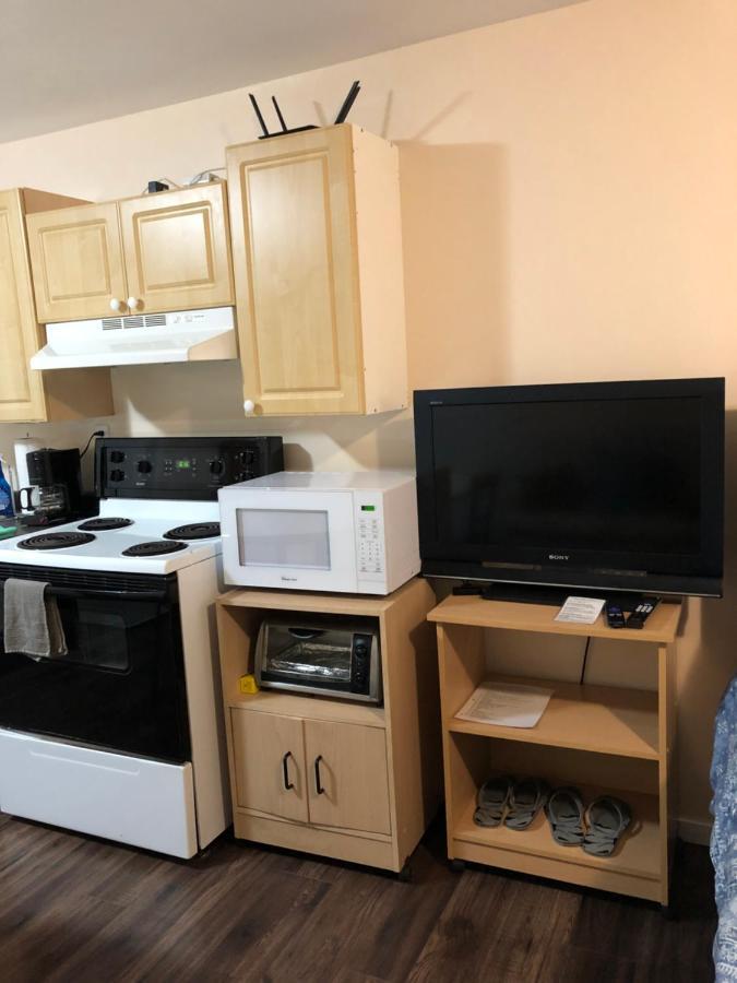 Shady Willow Travellers Guest House - Small Indipendent Units With Seperate Entrance Chilliwack
