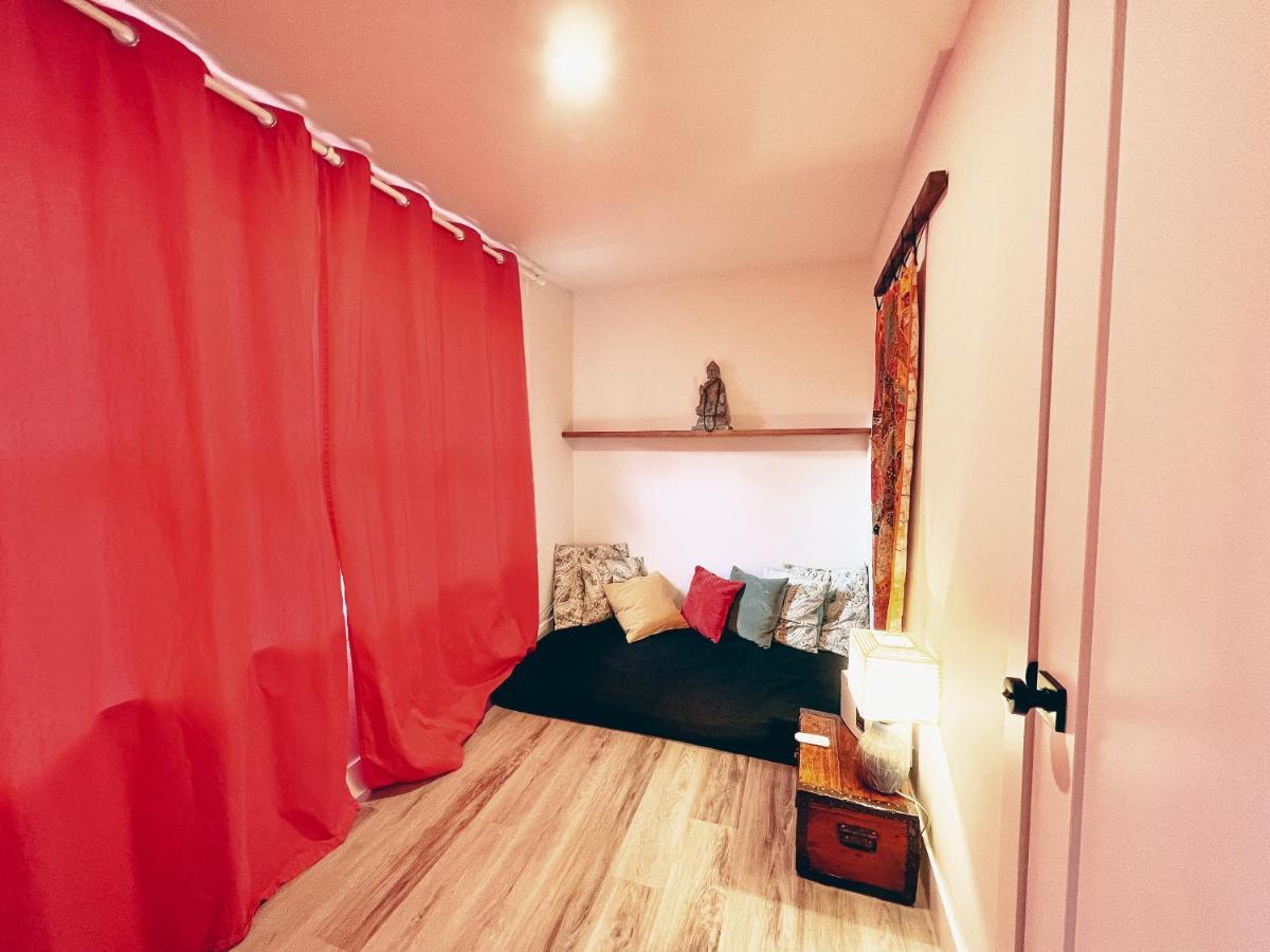 Unique Upper Near Lakes, River, Hiking, Fishing, Bike Trails * Chilliwack