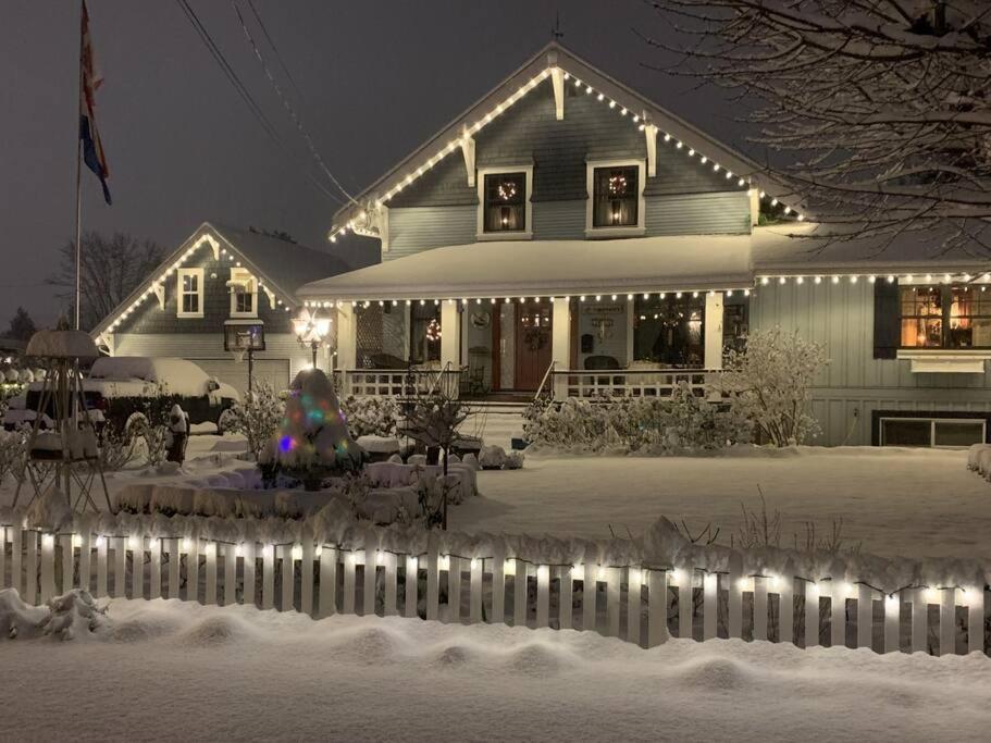 The Hazelhouse *