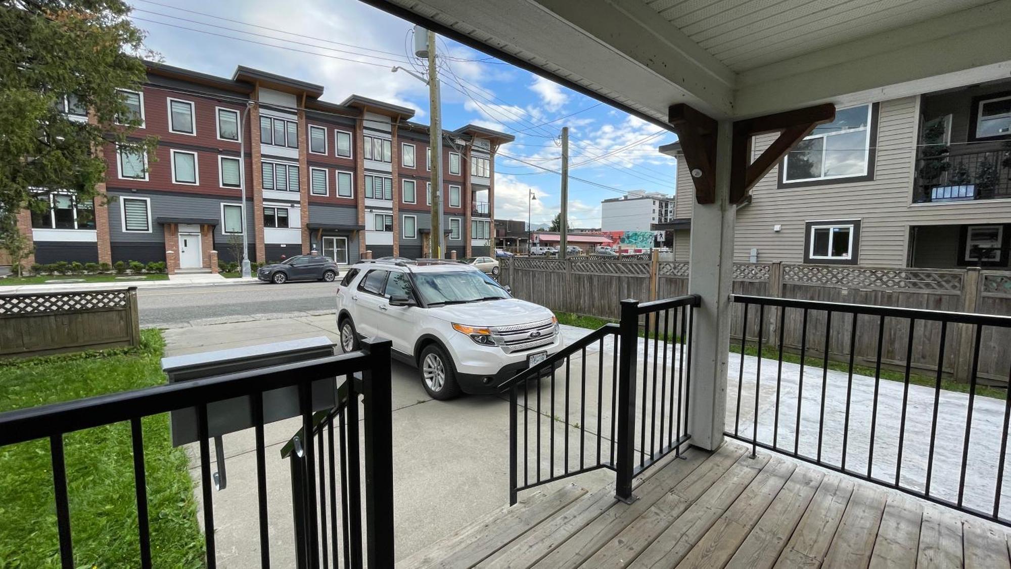 King And Queen -j&j Holiday home Chilliwack