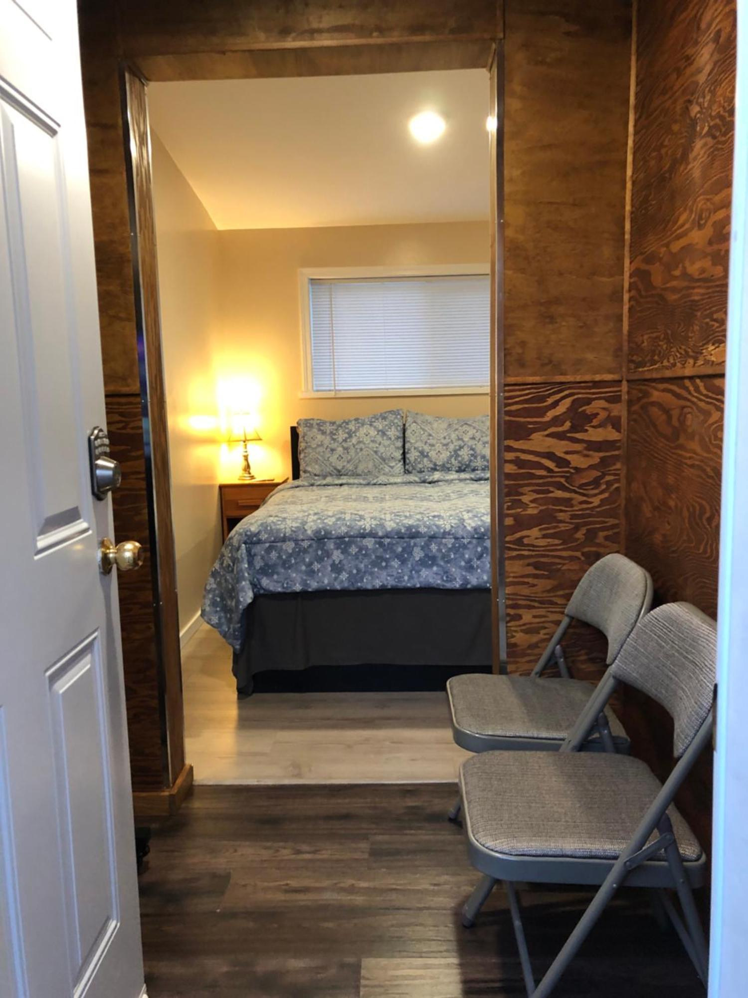 Shady Willow Travellers Guest House - Small Indipendent Units With Seperate Entrance Chilliwack
