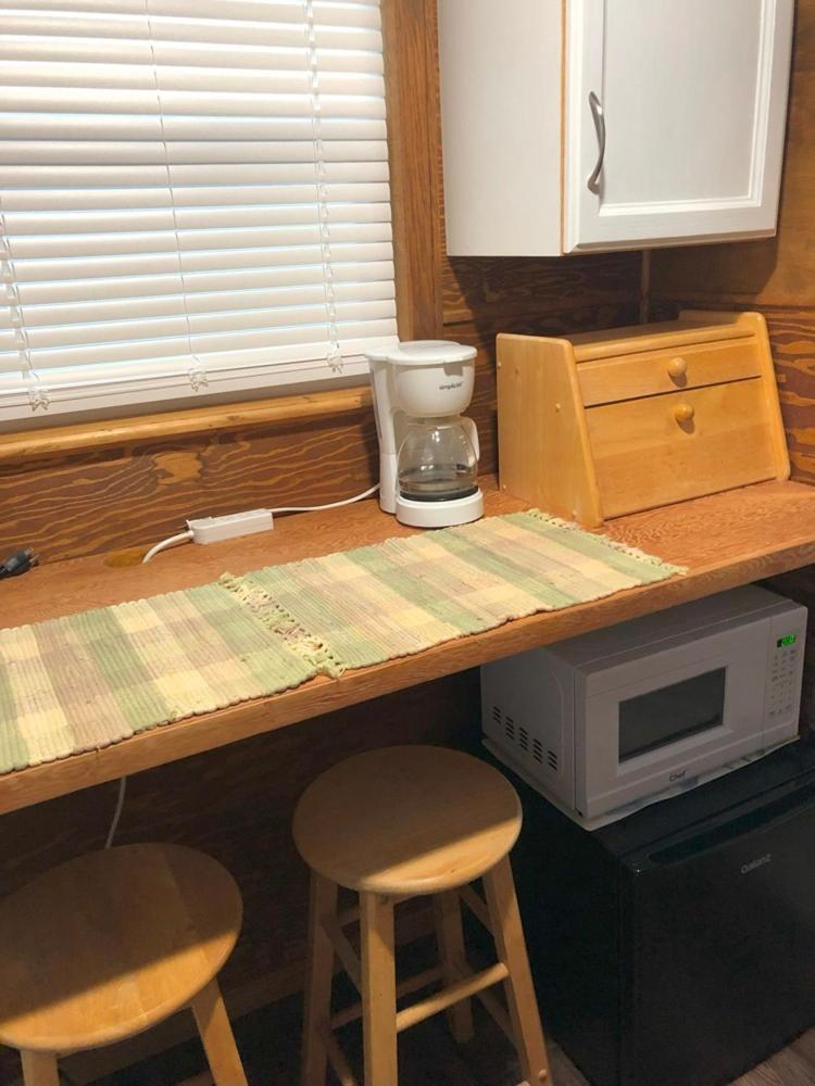 Shady Willow Travellers Guest House - Small Indipendent Units With Seperate Entrance *