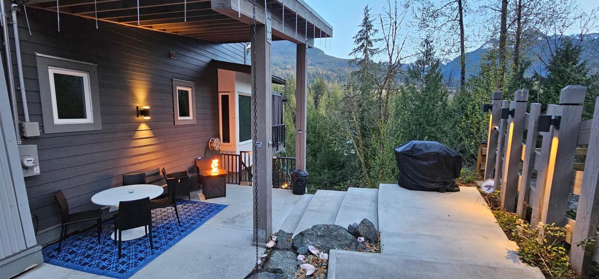 Apartment Casa Del Rio - Peaceful River Guest -forests -mountains -hiking Chilliwack