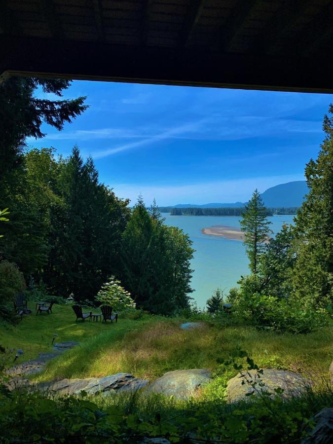 The Fraser River's Edge