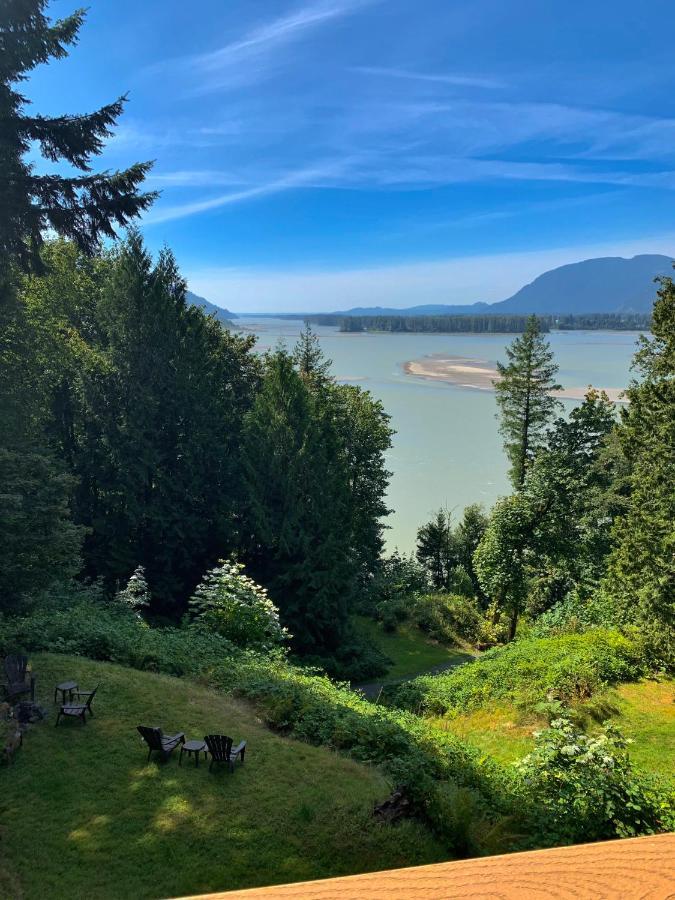 The Fraser River's Edge