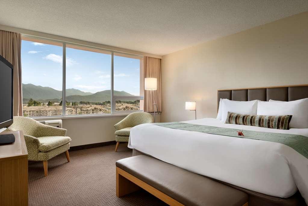 Coast By Apa Hotel Chilliwack