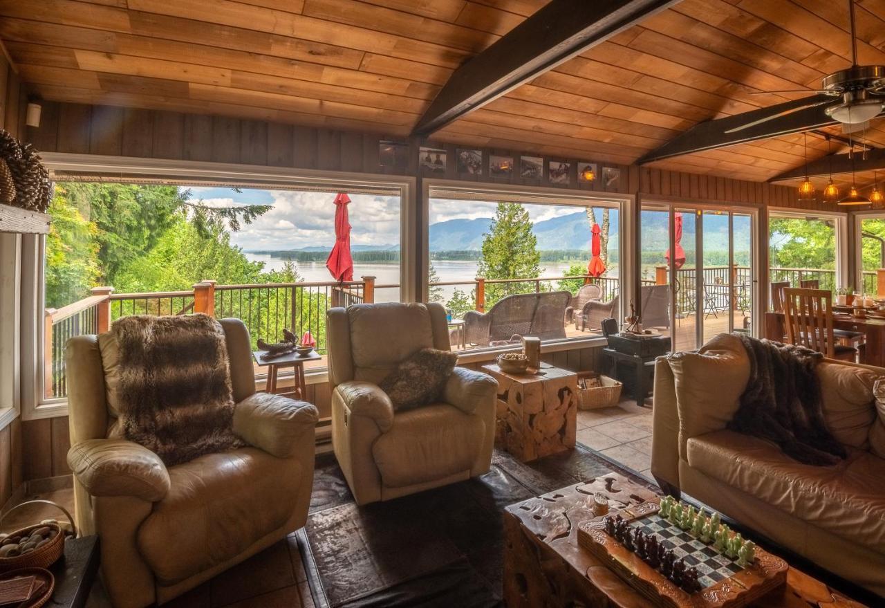 The Fraser River's Edge Bed & Breakfast 4*
