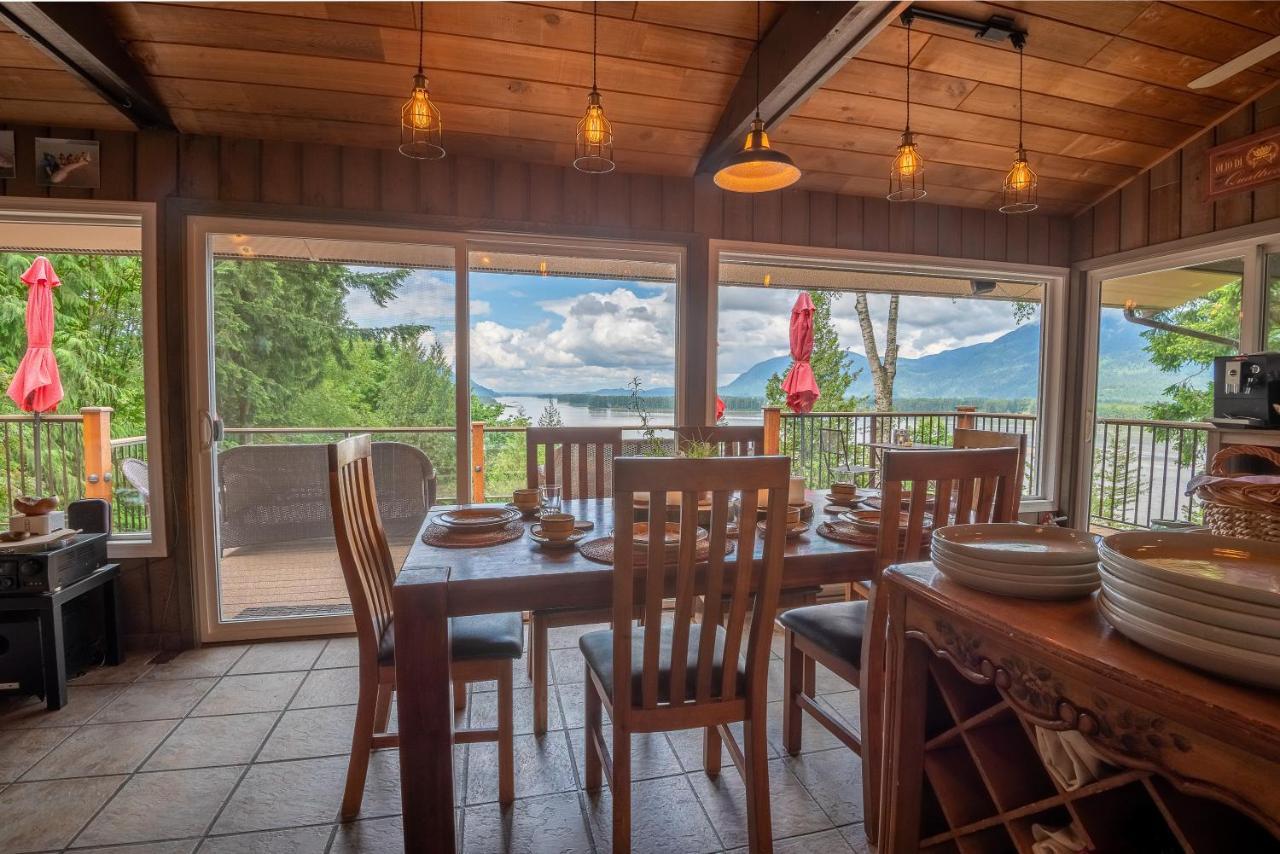Bed & Breakfast The Fraser River's Edge 4*
