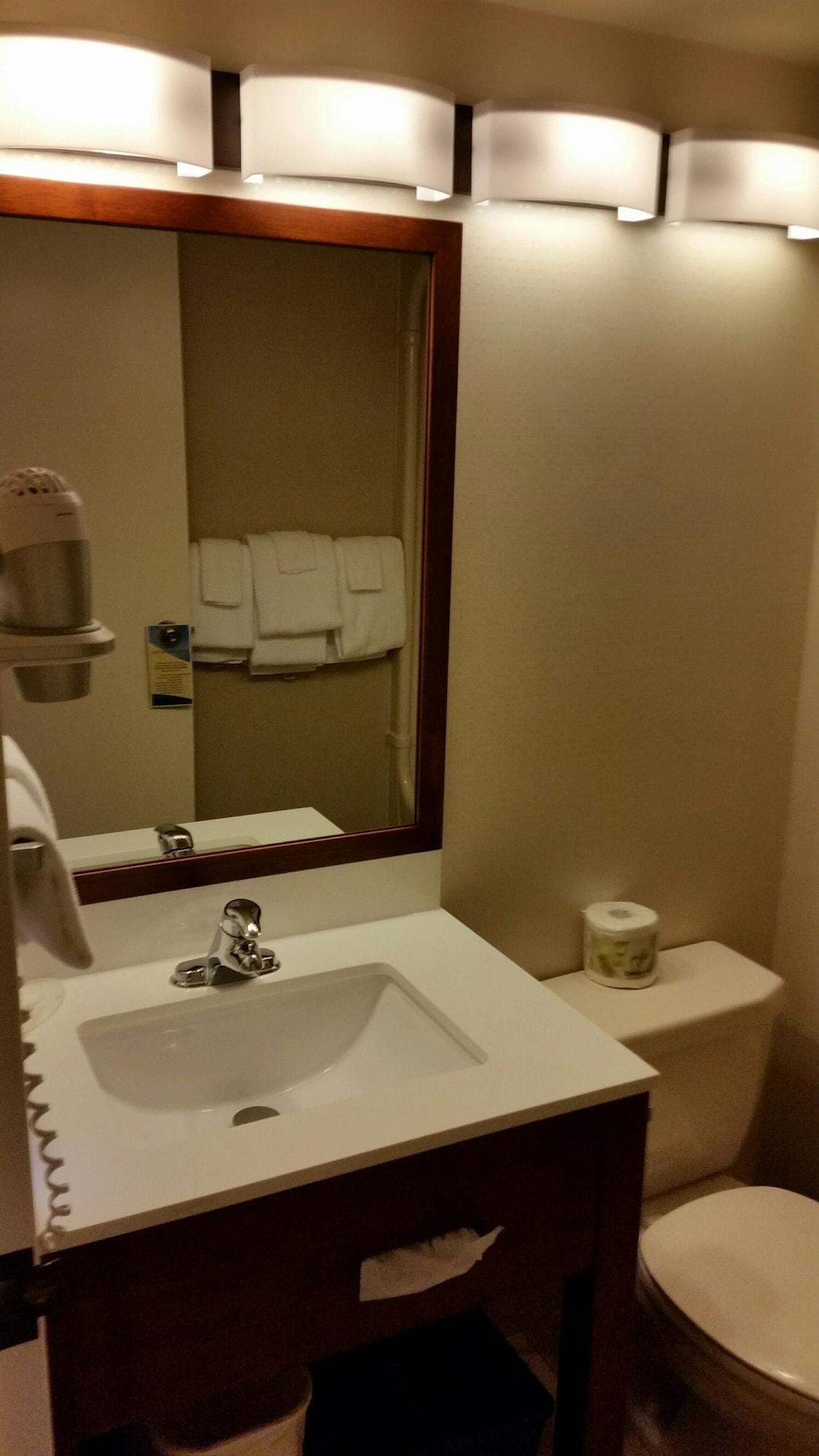 Comfort Inn 3*
