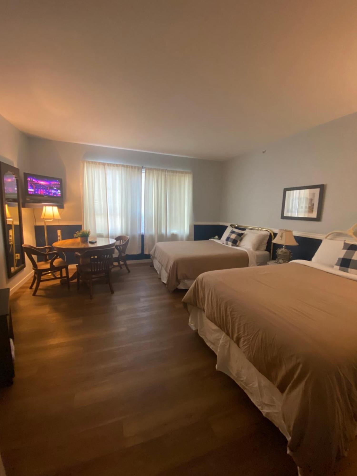 Hotel Royal 3*