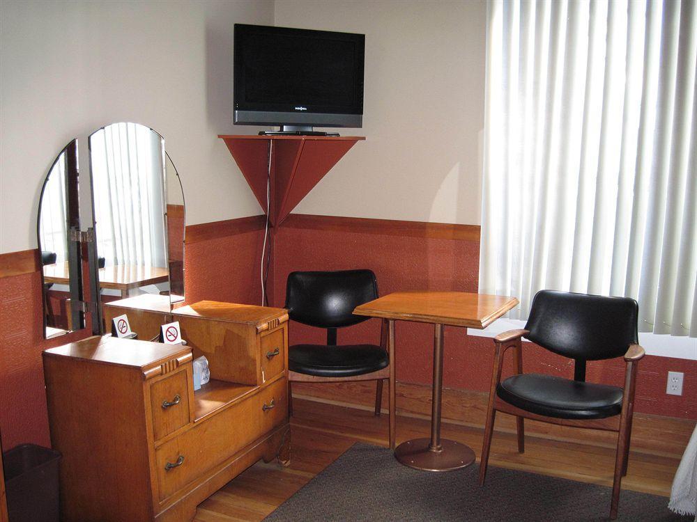 Royal Hotel 3*