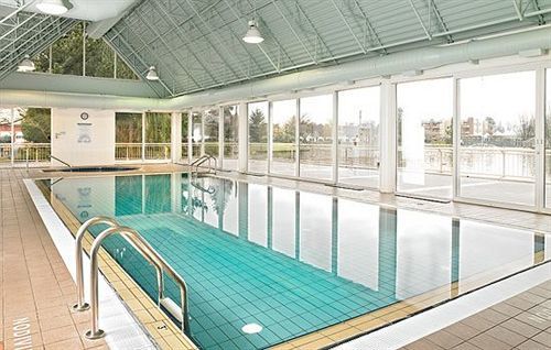 Coast By Apa Hotel Chilliwack