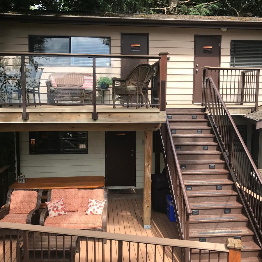 The Fraser River's Edge 4*